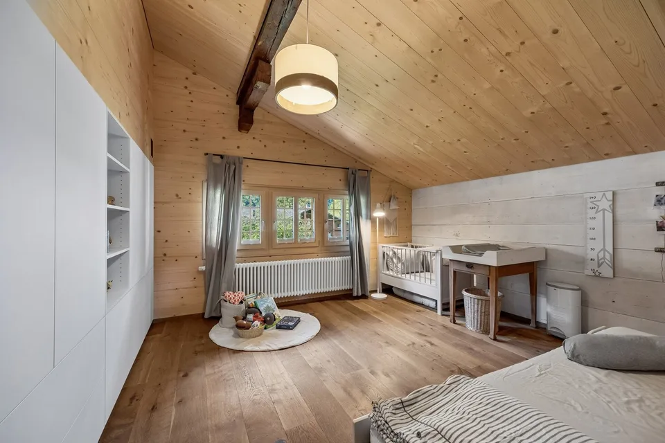 Wunderschön kernsaniertes 6 Zimmer Einfamilienhaus mit weitläufigem Garten – Foto 14 von 18