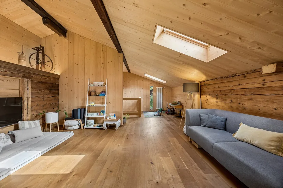 Wunderschön kernsaniertes 6 Zimmer Einfamilienhaus mit weitläufigem Garten – Foto 12 von 18