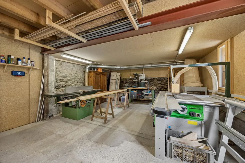 Wunderschön kernsaniertes 6 Zimmer Einfamilienhaus mit weitläufigem Garten – Foto 18 von 18