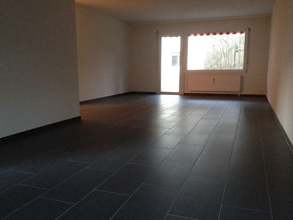 3 1/2-Zimmerwohnung, 1. Stock rechts