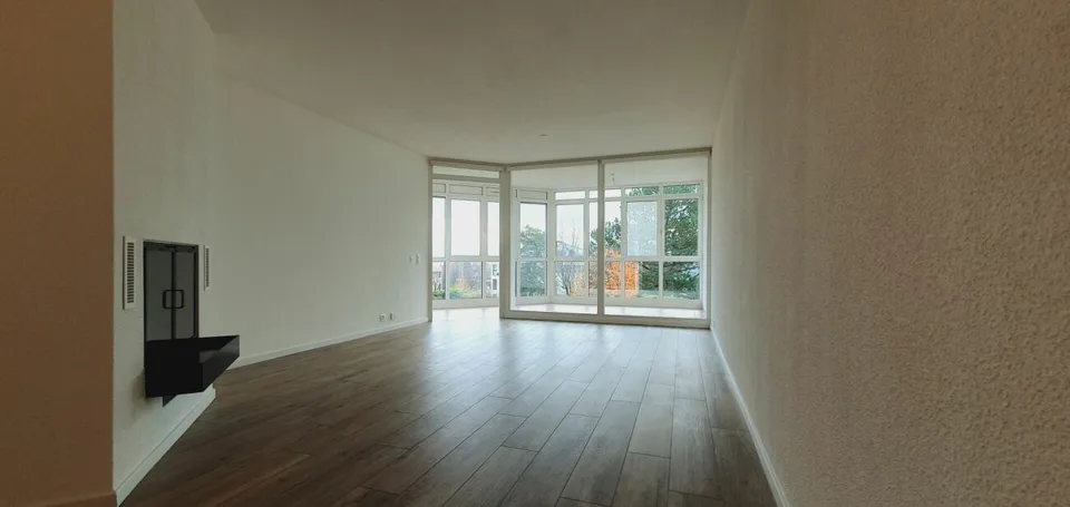 Appartement de 3 pièces avec cheminée et véranda