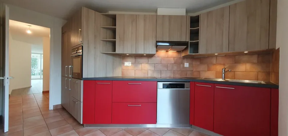 Appartement de 3 pièces avec cheminée et véranda