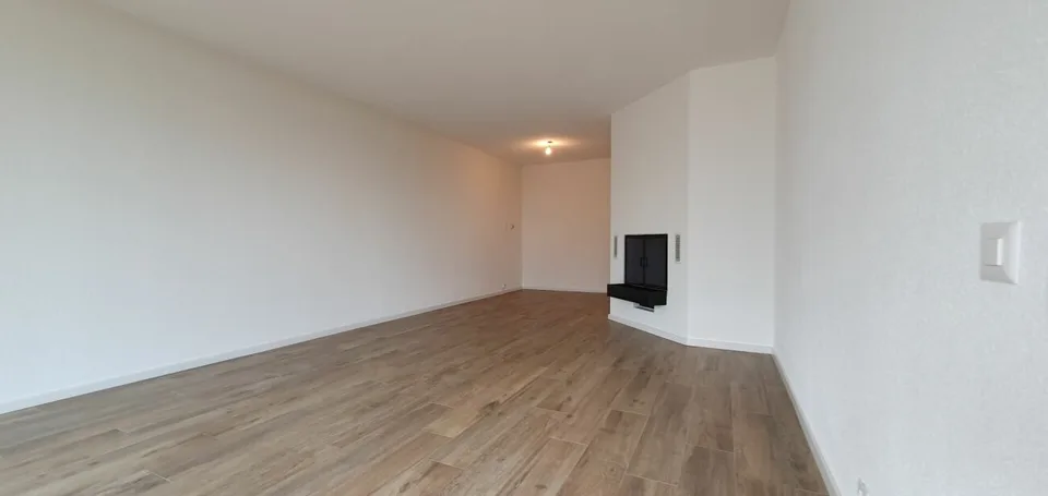 Appartement de 3 pièces avec cheminée et véranda