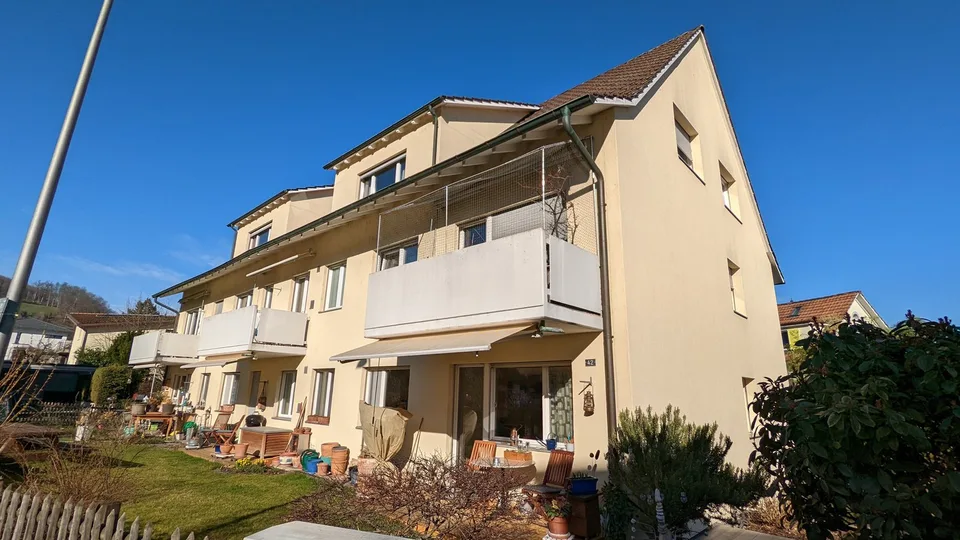 Appartement 3 pièces lumineux avec belle vue à Pratteln
