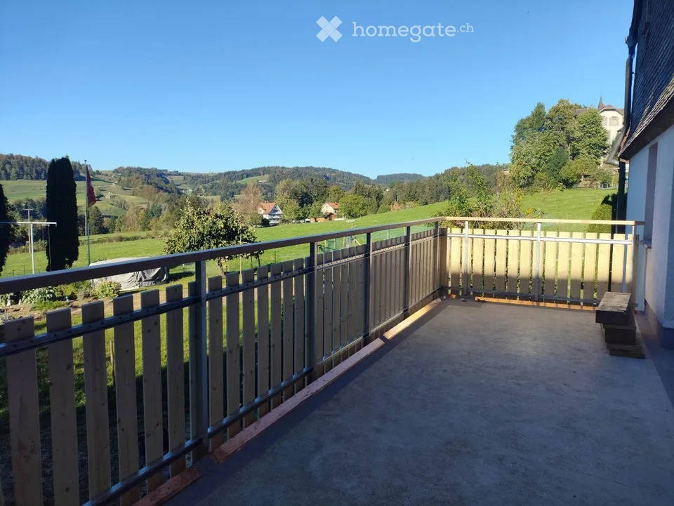 Charming 3.5-room terrace apartment