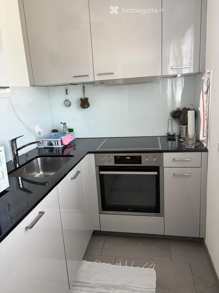 Bright 2.5-room apartment in a new building