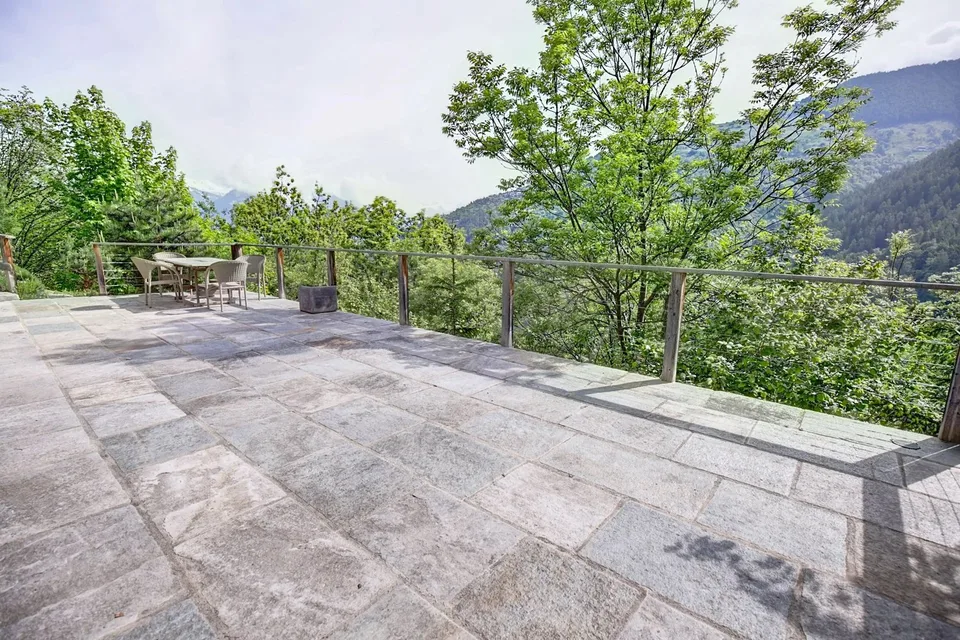 Beautiful chalet in Saclentse (Nendaz) – photo 3 sur 13