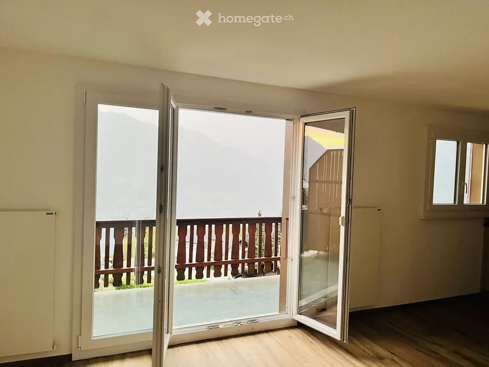 Appartement maisonnette 3 pièces avec vue sur la montagne à Seelisberg