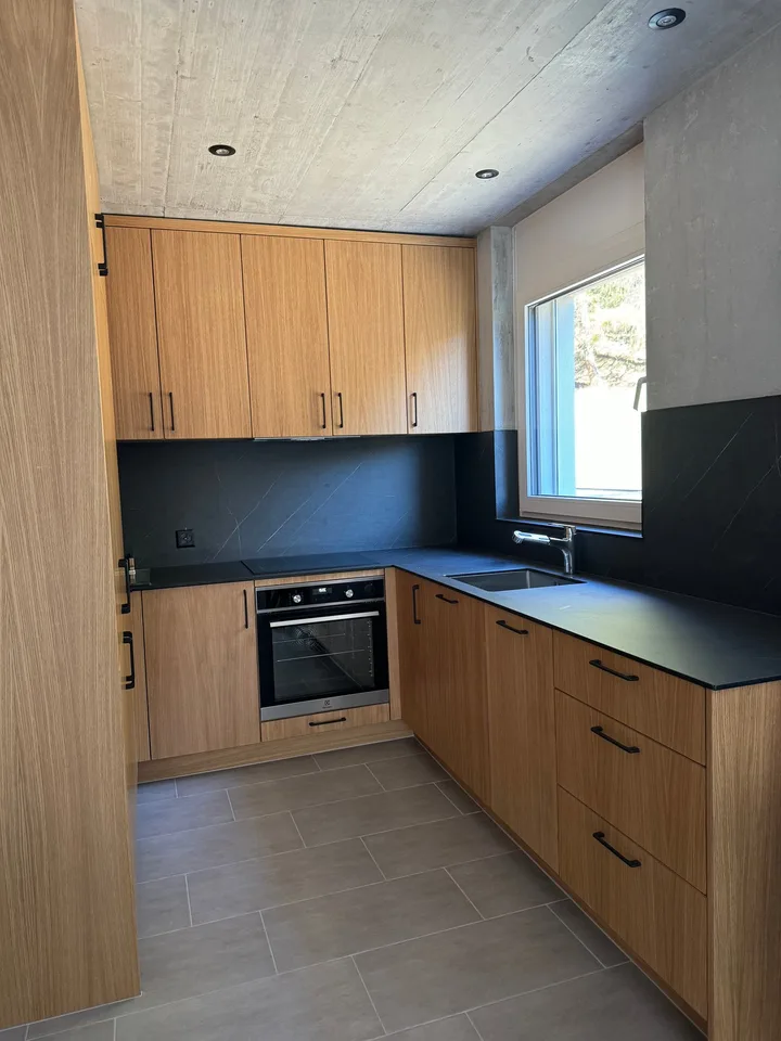 Appartement meublé de construction neuve Savognin
