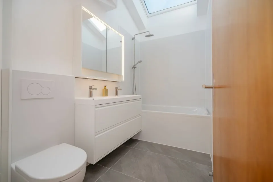 Freistehendes 6½-Zimmer Einfamilienhaus mit Wintergarten und viel Umschwung – Foto 12 von 21