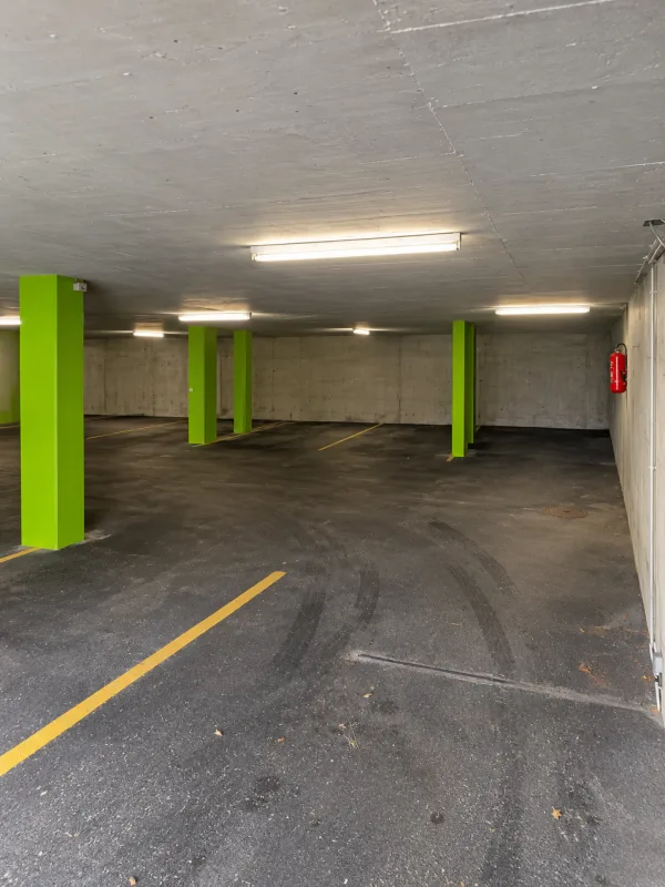 Place de parking en garage – photo 2 sur 3