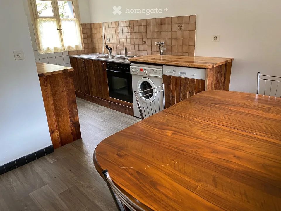 Appartement in einem Reihenchalet in Ayer