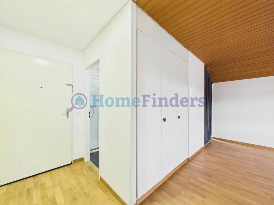 CENTRAL WITH GARAGE BOX AND OWN WASH TOWER – photo 5 of 7
