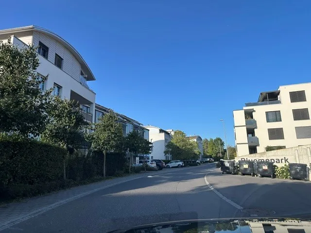 Letzter Parkplatz zu vermieten in Zollikofen! – Foto 2 von 3
