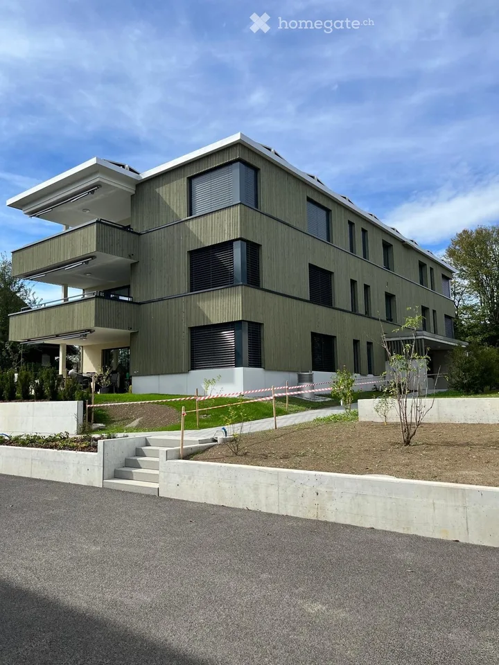 Appartement moderne 4.5 pièces dans un quartier calme à Illnau