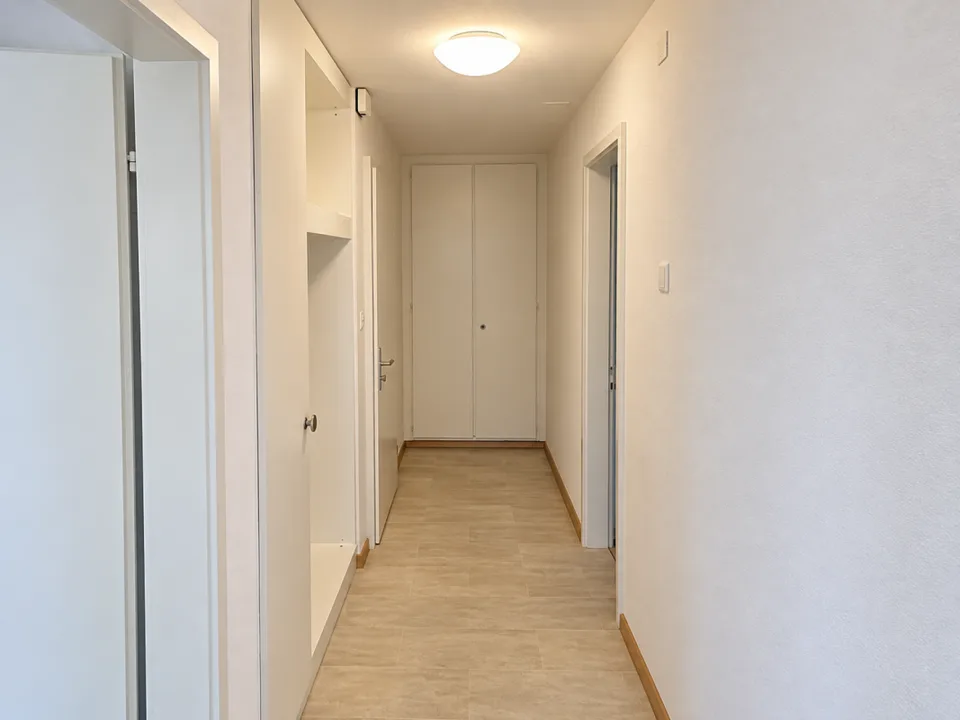 Bright 2.5 room apartment for rent