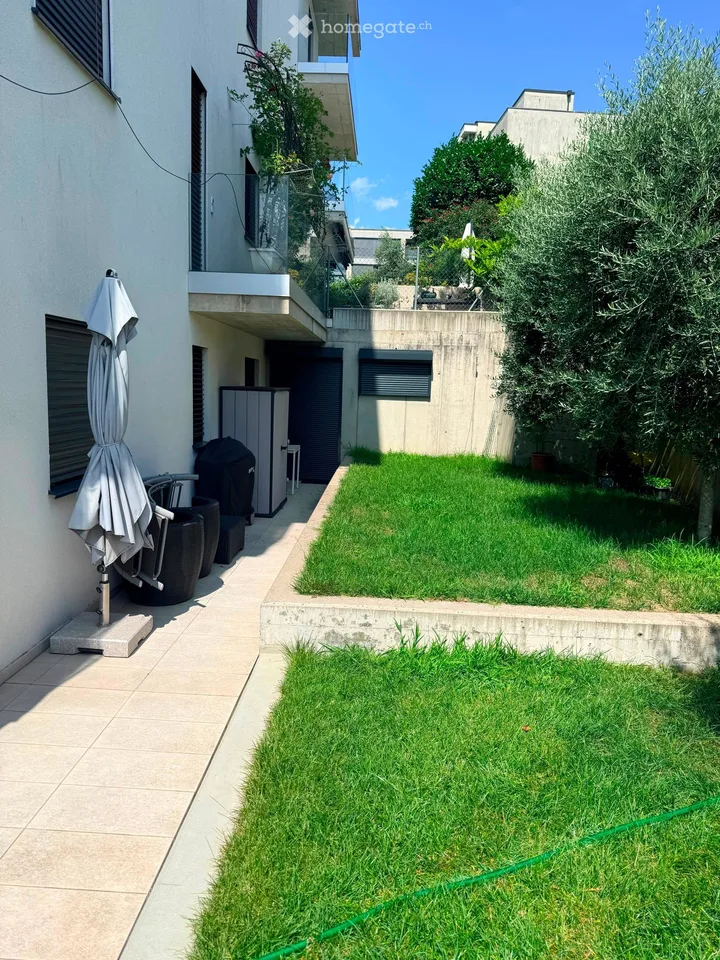 Elegantes 3.5-Zimmer-Apartment mit privatem Garten in Massagno