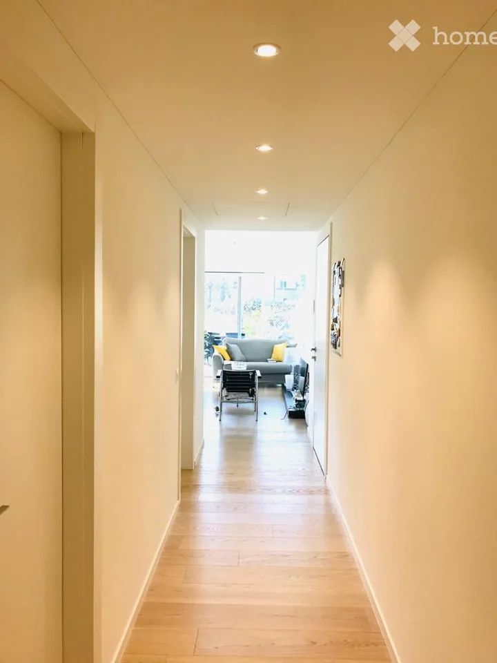Elegantes 3.5-Zimmer-Apartment mit privatem Garten in Massagno