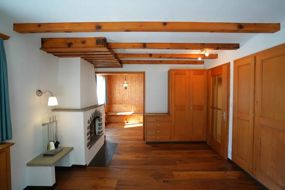 2.5-Room Apartment for Locals