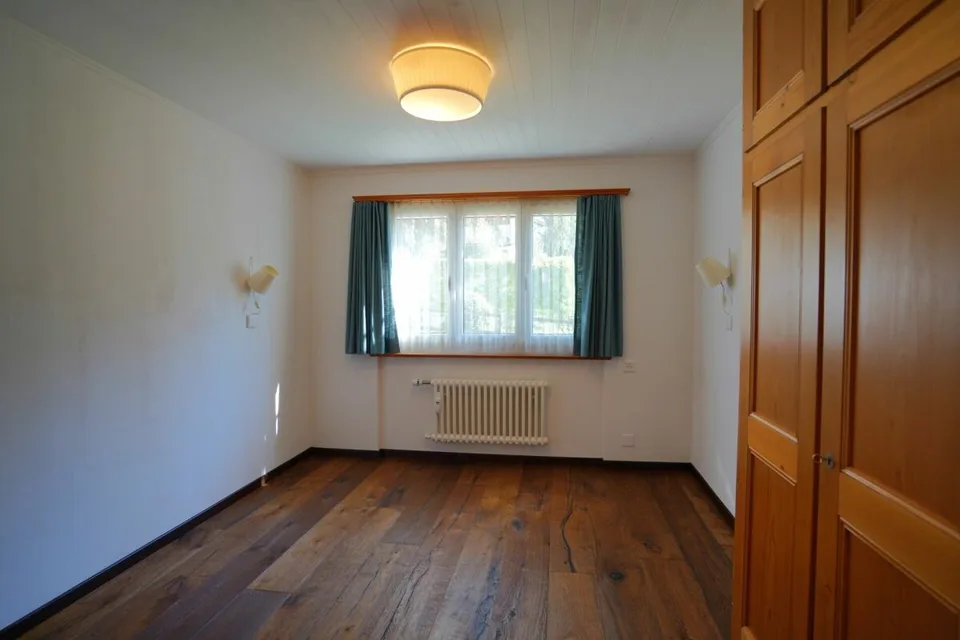 2.5-Room Apartment for Locals