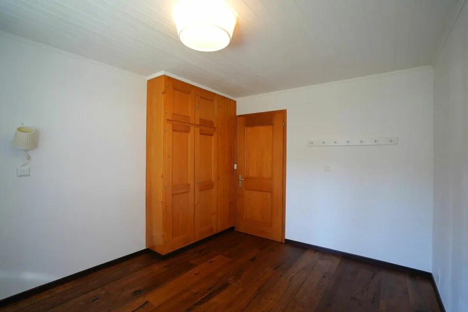 2.5-Room Apartment for Locals