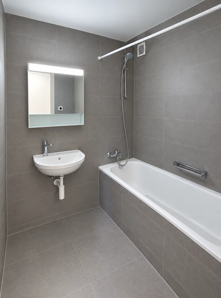 A Home Above the City – Bright 2.5-Room Apartment with Panoramic View