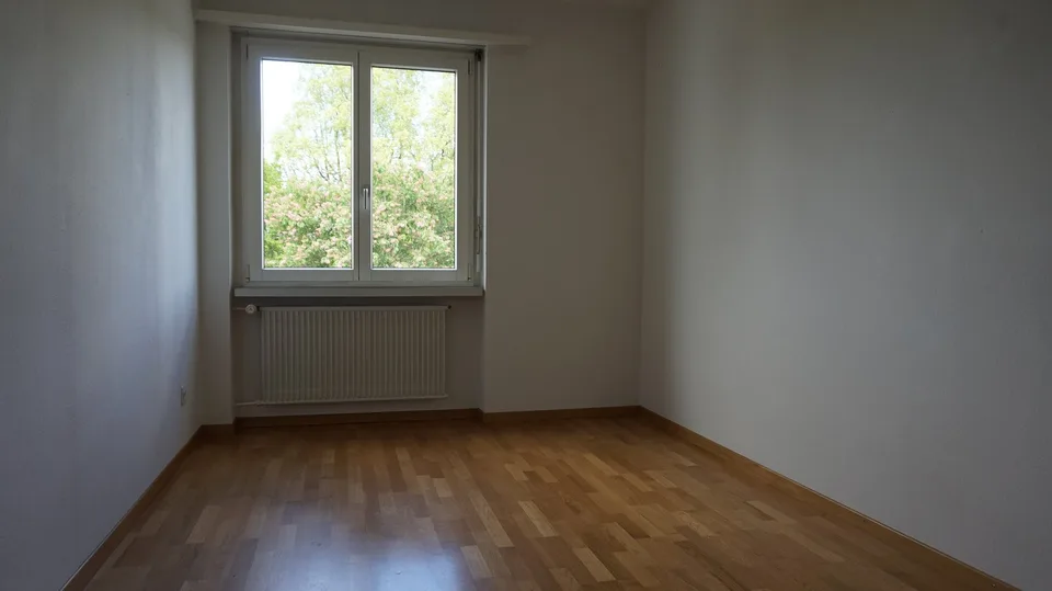 Large 4.5-room apartment near the train station - the family apartment