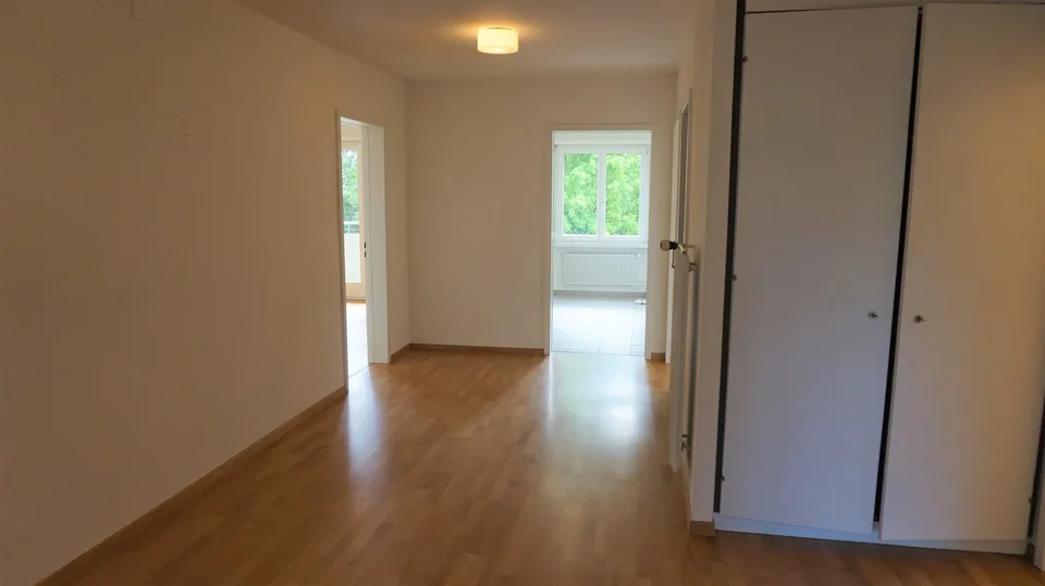 Large 4.5-room apartment near the train station - the family apartment