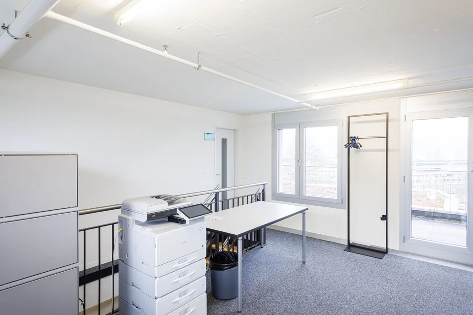 Office/Practice Rooms - "Atrium" - Top Business Location! – photo 8 of 14