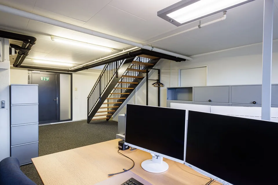 Office/Practice Rooms - "Atrium" - Top Business Location! – photo 3 of 14