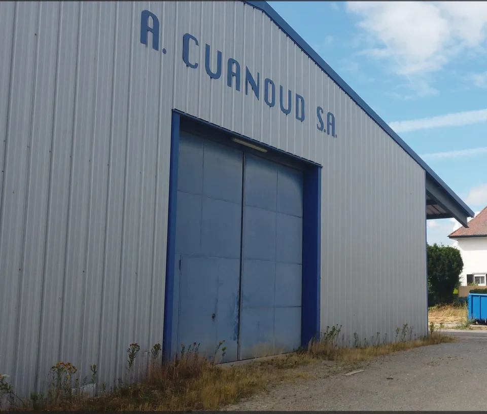 Deposit - surface of approximately 300m² with annex in Granges-Marnand-Centrée in Romandie – photo 5 of 5