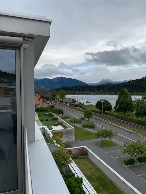 Charming 3.5-room attic apartment with 2 terraces in Schmerikon
