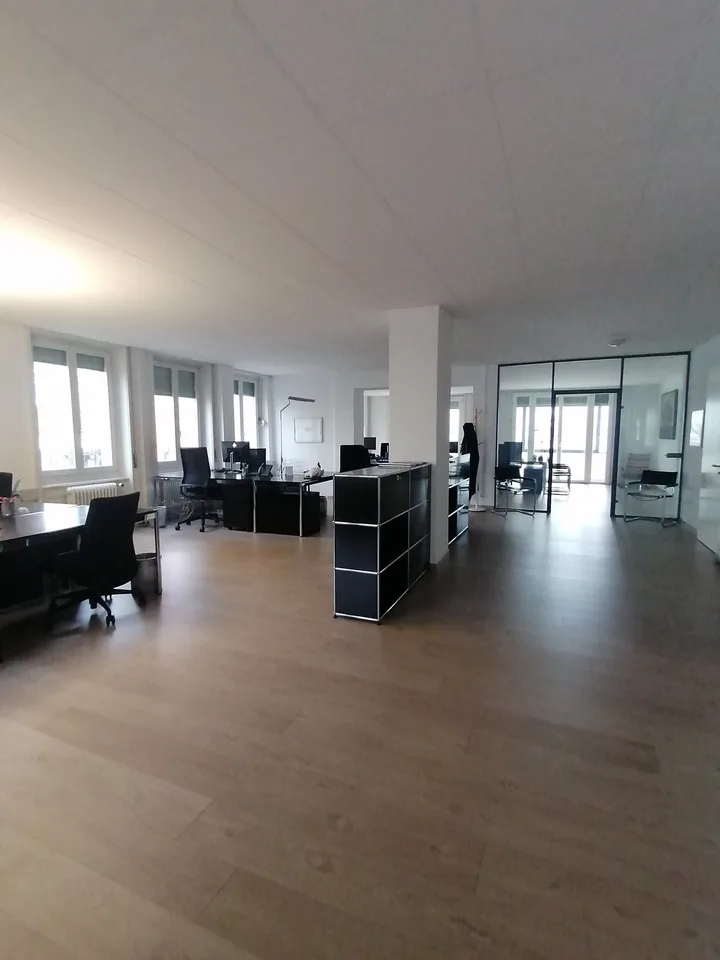 Schöne Bürofläche in der Nähe des Bahnhofs – Foto 6 von 8