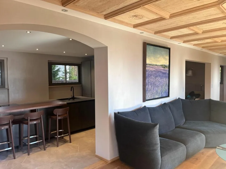 Chalet with indoor pool in Crans-Montana – photo 5 of 10