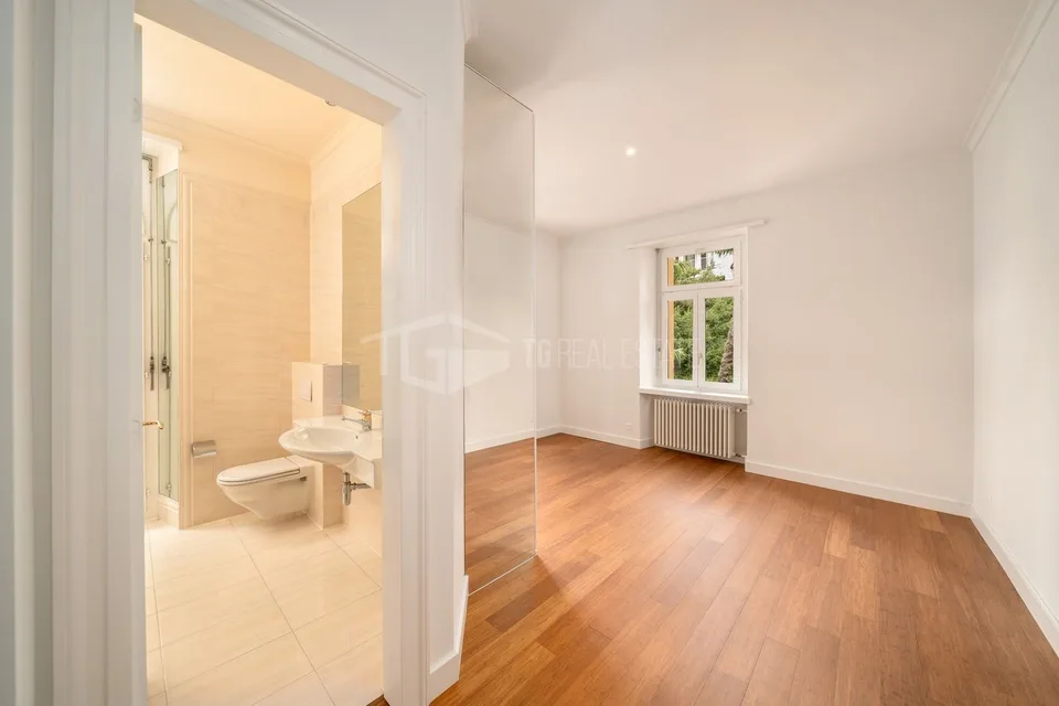 ELEGANTE 5,5-ZIMMER-WOHNUNG MIT SPEKTAKULÄRER SEESICHT (Copy)