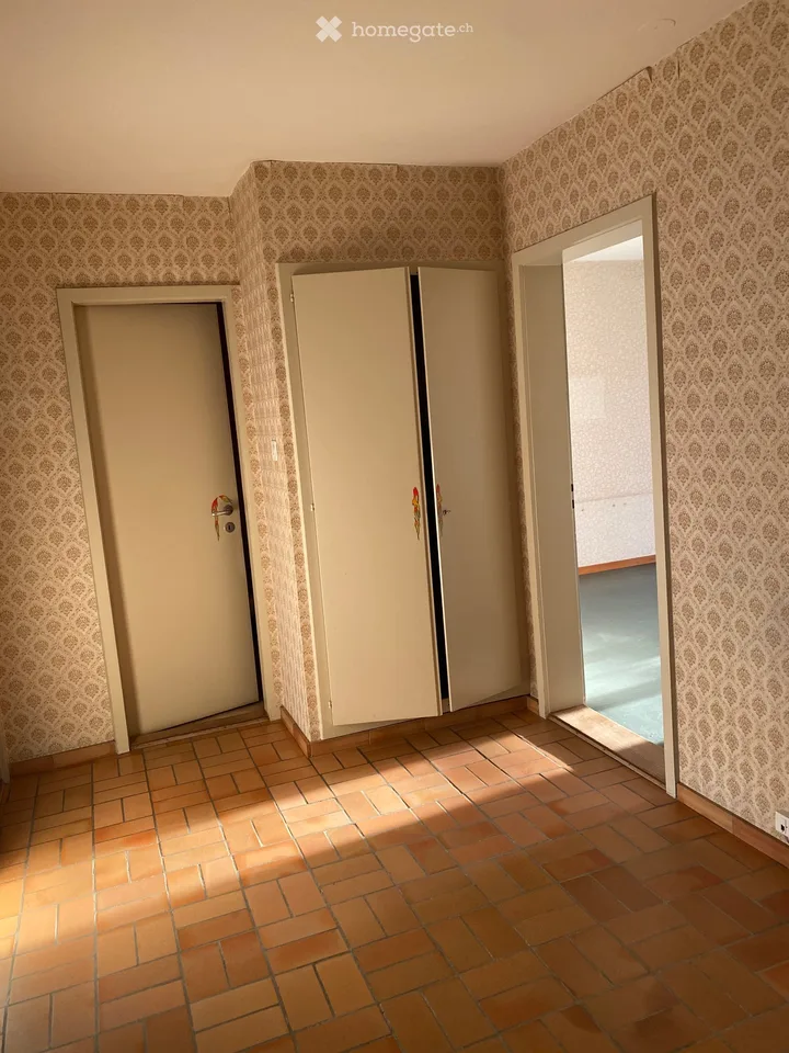 BEFRISTETES WOHNEN BIS 30.06.2027 - 3-Zimmer-Wohnung mit 2 Balkon in Birsfelden