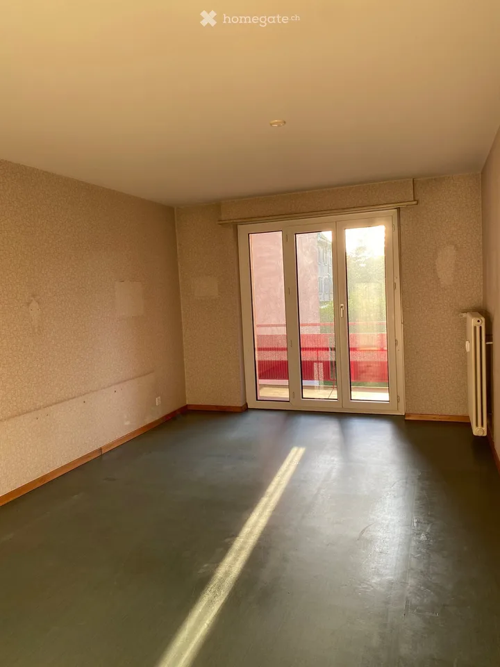BEFRISTETES WOHNEN BIS 30.06.2027 - 3-Zimmer-Wohnung mit 2 Balkon in Birsfelden