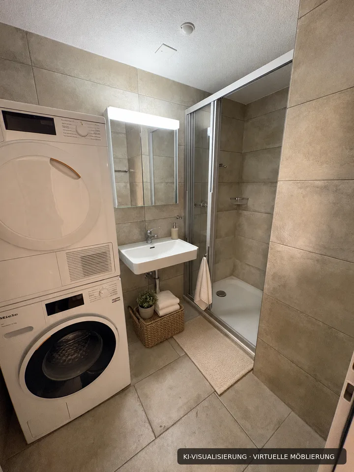 Appartement de 4,5 pièces rénové avec cheminée, ascenseur et vue panoramique