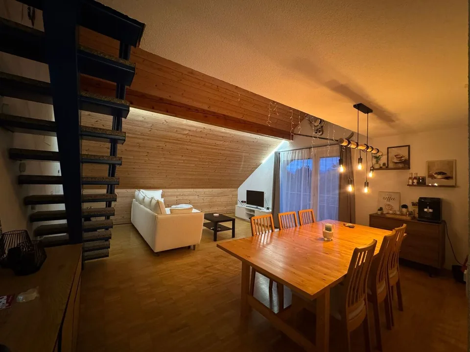 APPARTEMENT 3.5 PIÈCES AVEC GALERIE À RUBIGEN