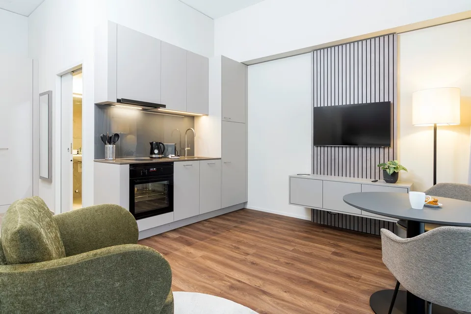Studio Apartment - Barrierefrei möbiliert in Cham (Zug), Papieri-Areal