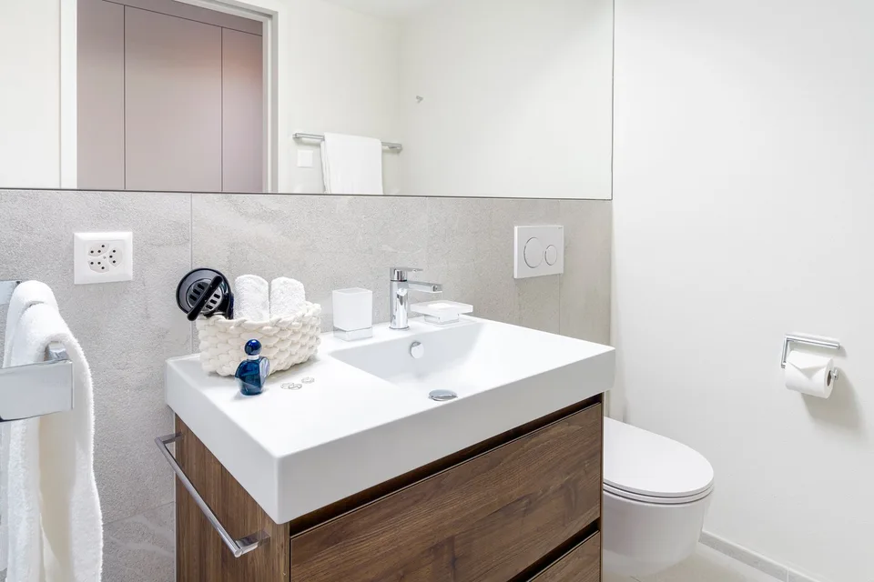 2-Zimmer Apartment Superior Suite möbiliert in Cham (Zug), Papieri-Areal