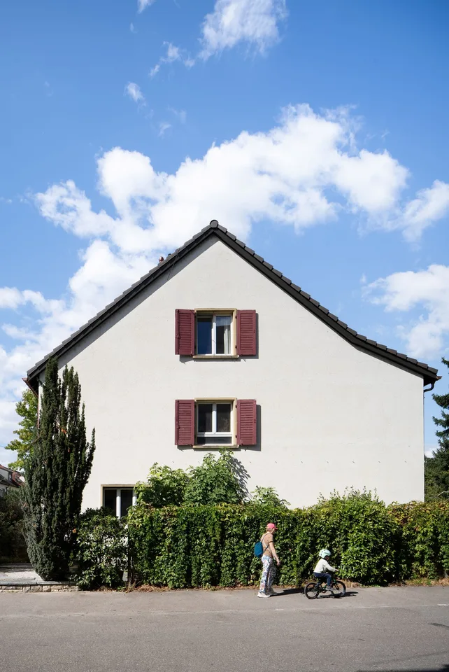 6-Zimmer-Einfamilienhaus mit grossem Garten im Neubadquartie