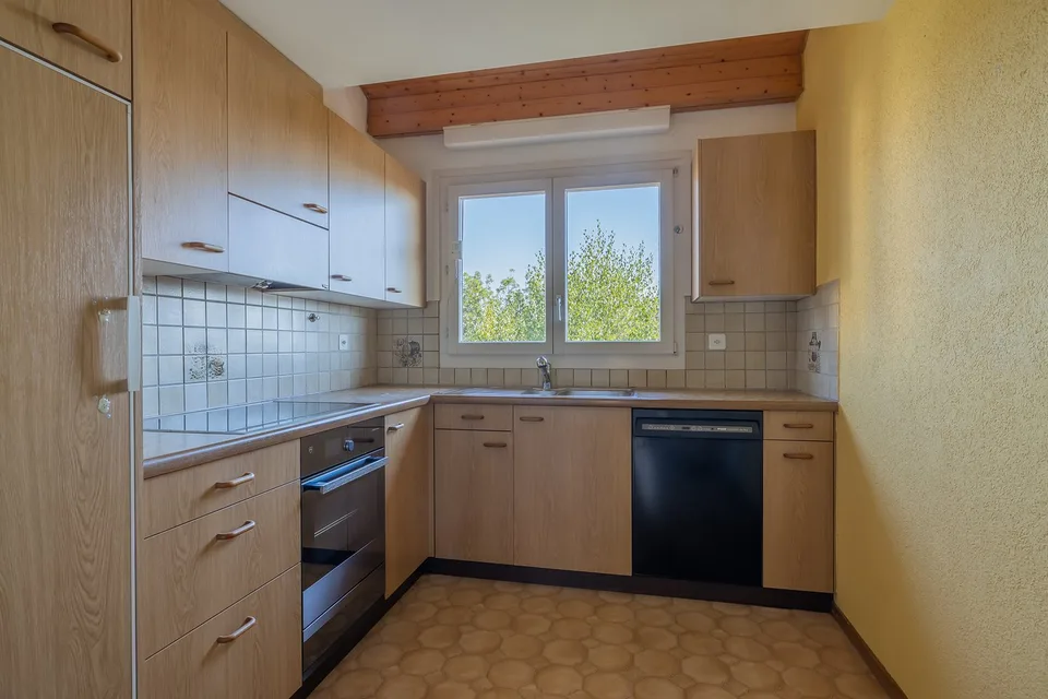 Habiter confortablement avec vue – appartement 3.5 pièces à Belp