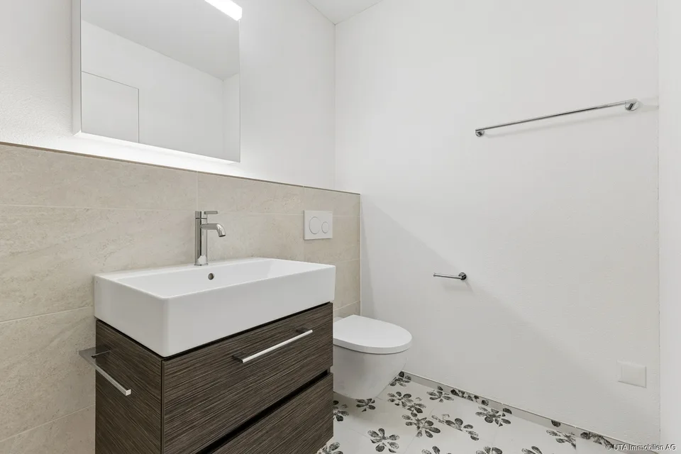 Appartamento nuovo di 4,5 locali di alta qualità con grande terrazza – foto 8 di 13