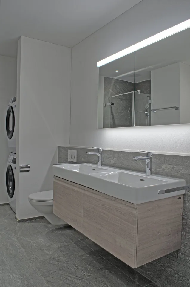 Bright, modern apartment - Your new home?