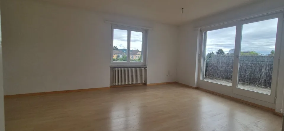 Charmanter Apartment mit 3,5 Zimmern und Terrasse