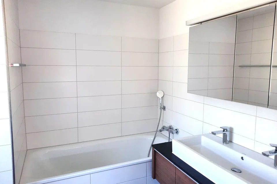 Appartamento moderno 4½ locali con balcone soleggiato e bella vista