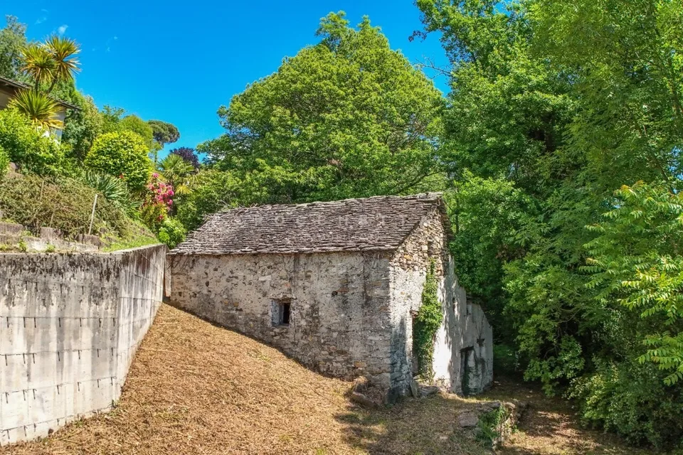Terreno in posizione ricercata e con fantastica vista lago – Foto 9 von 9