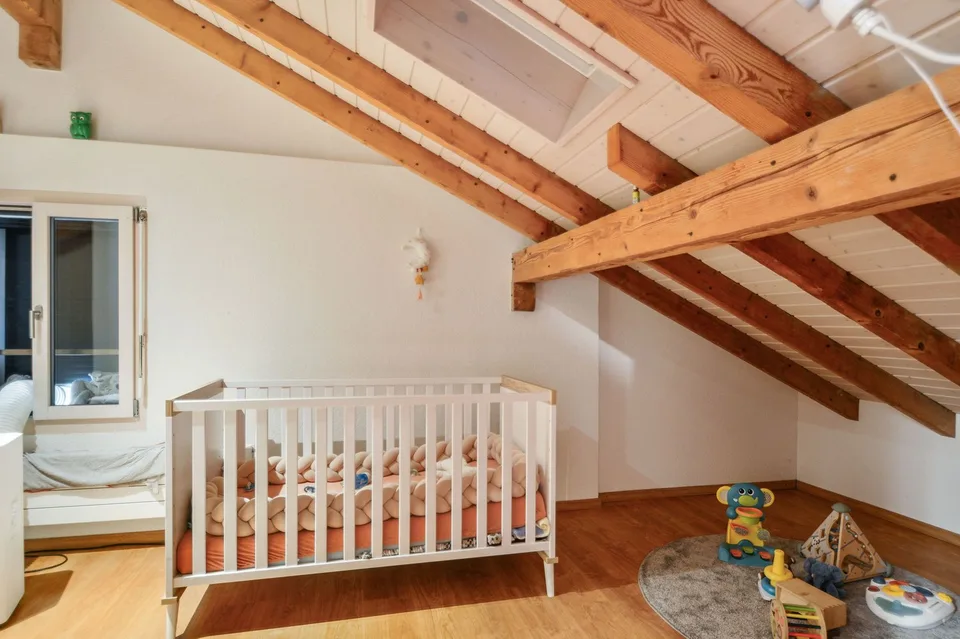Komfortables Einfamilienhaus, Minergie-zertifiziert, 5.5 Zimmer in St-Ursanne – Foto 10 von 13