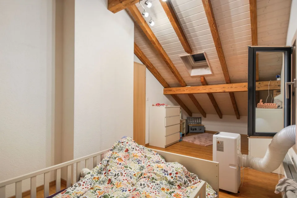 Komfortables Einfamilienhaus, Minergie-zertifiziert, 5.5 Zimmer in St-Ursanne – Foto 9 von 13
